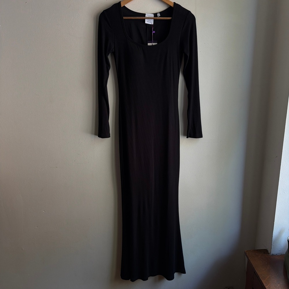 Nikki Lund Maxi Dress Long‎ Sleeve Sculpting Knit Black M NWT Goth Minimalist